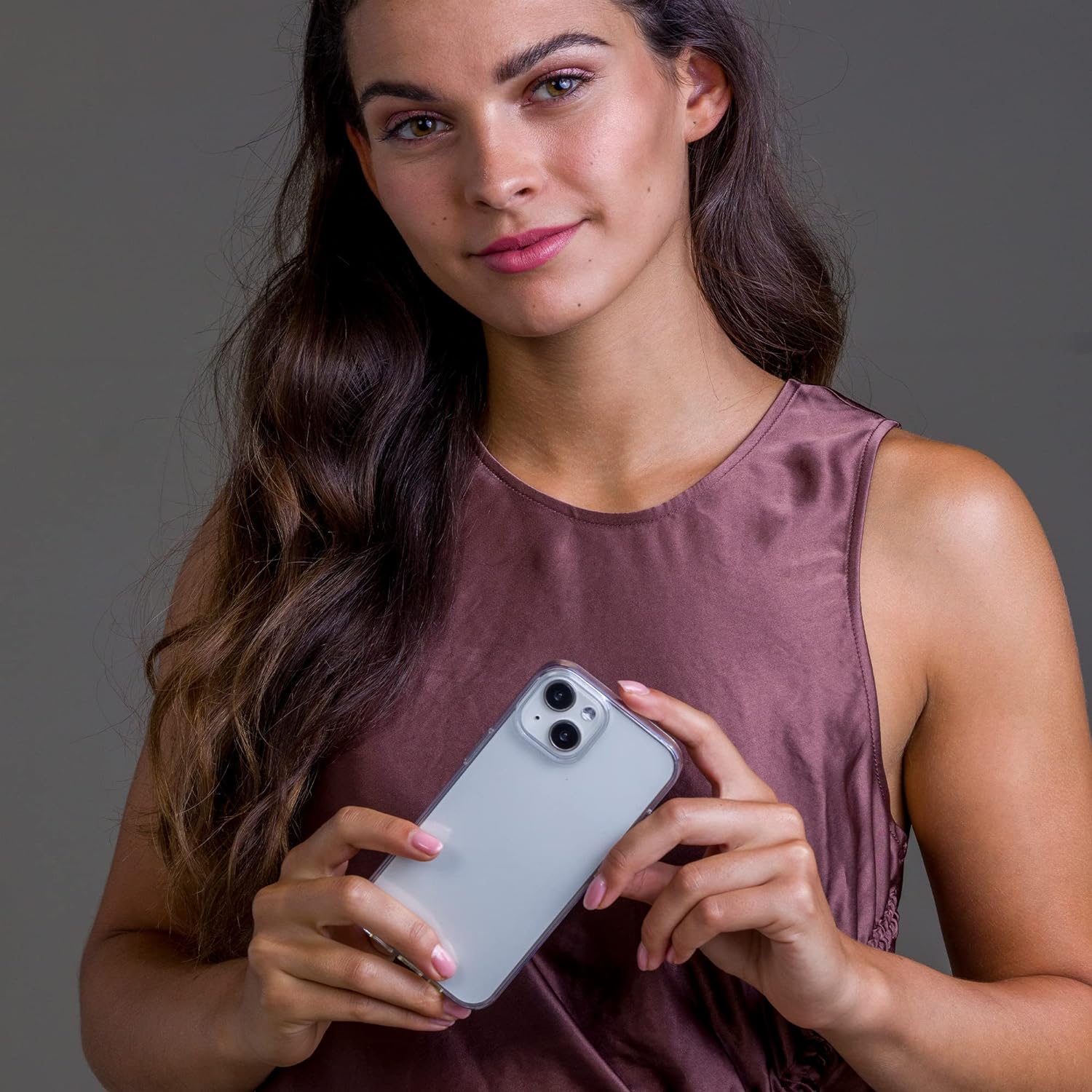 dbramante1928 Iceland - Compatible with iPhone 12/12 Pro - Made from 100% recycled plastic - All-around, slim, snap-on, impact protection case - Clear