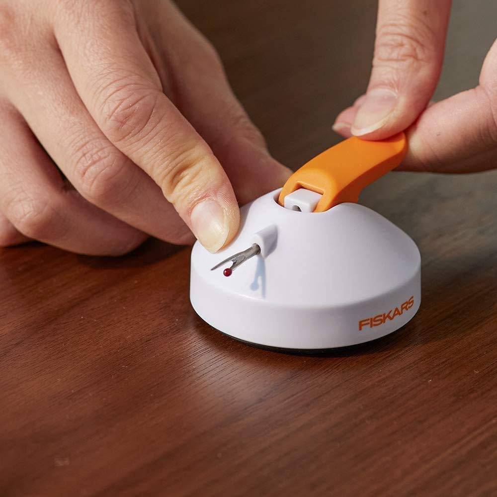 Fiskars Table Seam Ripper, Stainless Steel, White/Orange, Standard Table-Seam Ripper