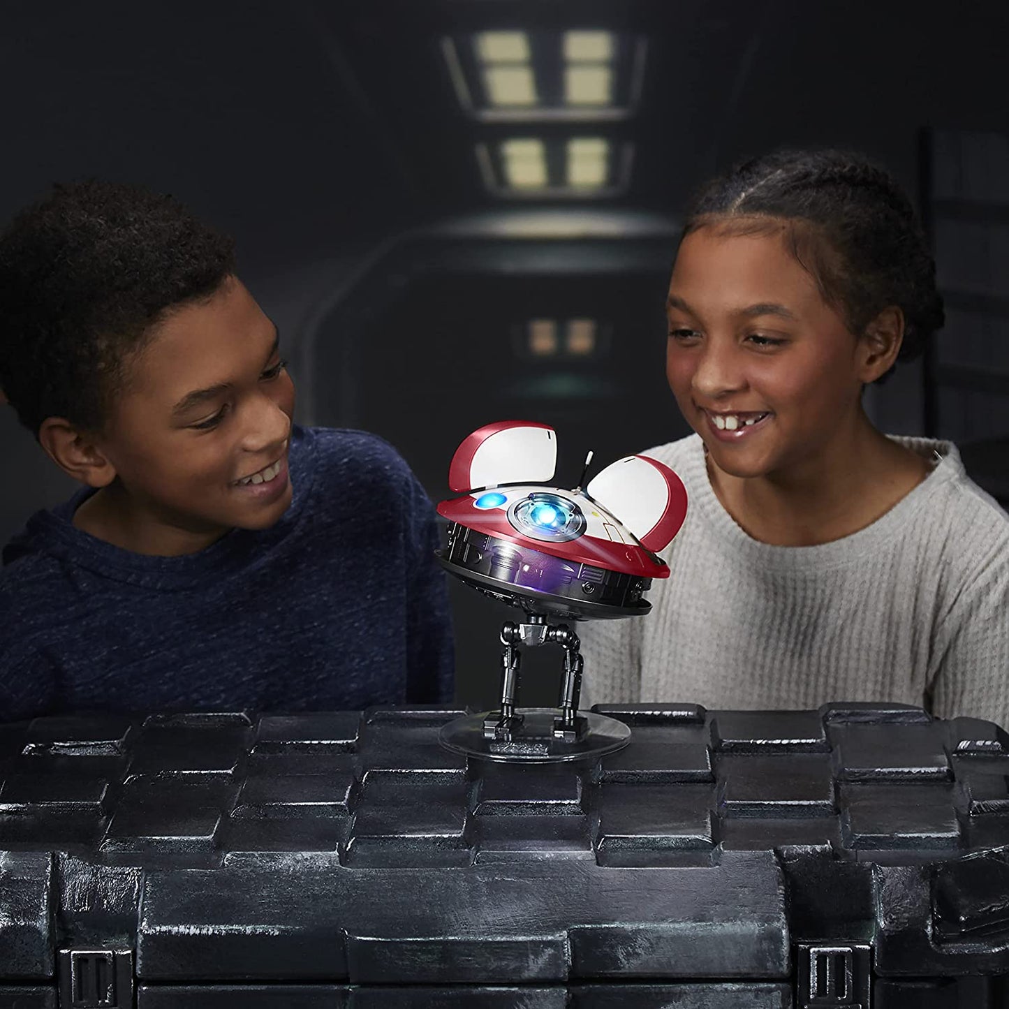 Star Wars L0-LA59 (Lola) Animatronic Edition, Obi-Wan Kenobi Series-Inspired Electronic Droid Toy, Star Wars Toy for Kids Ages 4 and Up & L0-LA59 (Lola) Interactive Electronic Figure