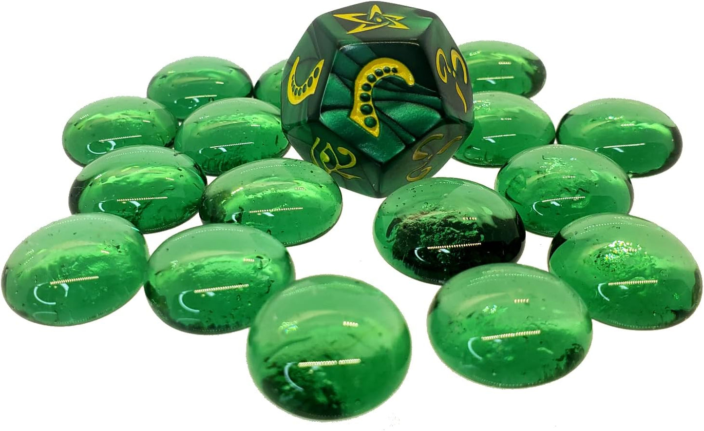 Cthulhu Dice | Plays in just a few minutes – even with six players | The perfect party game for your fellow Cthulhu cultists | For 2+ Players Ages 10 and Up
