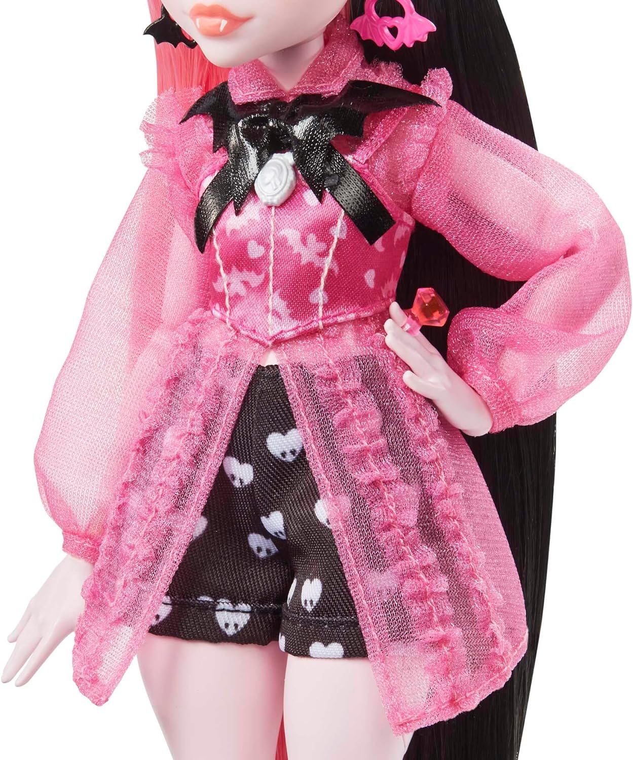 Monster High Draculaura Doll, Fashion Vampire Doll with Pink and Black Hair, Toy Bat Count Fabulous and Doll Accessories, Toys for Ages 4 and Up, One Doll, HHK51