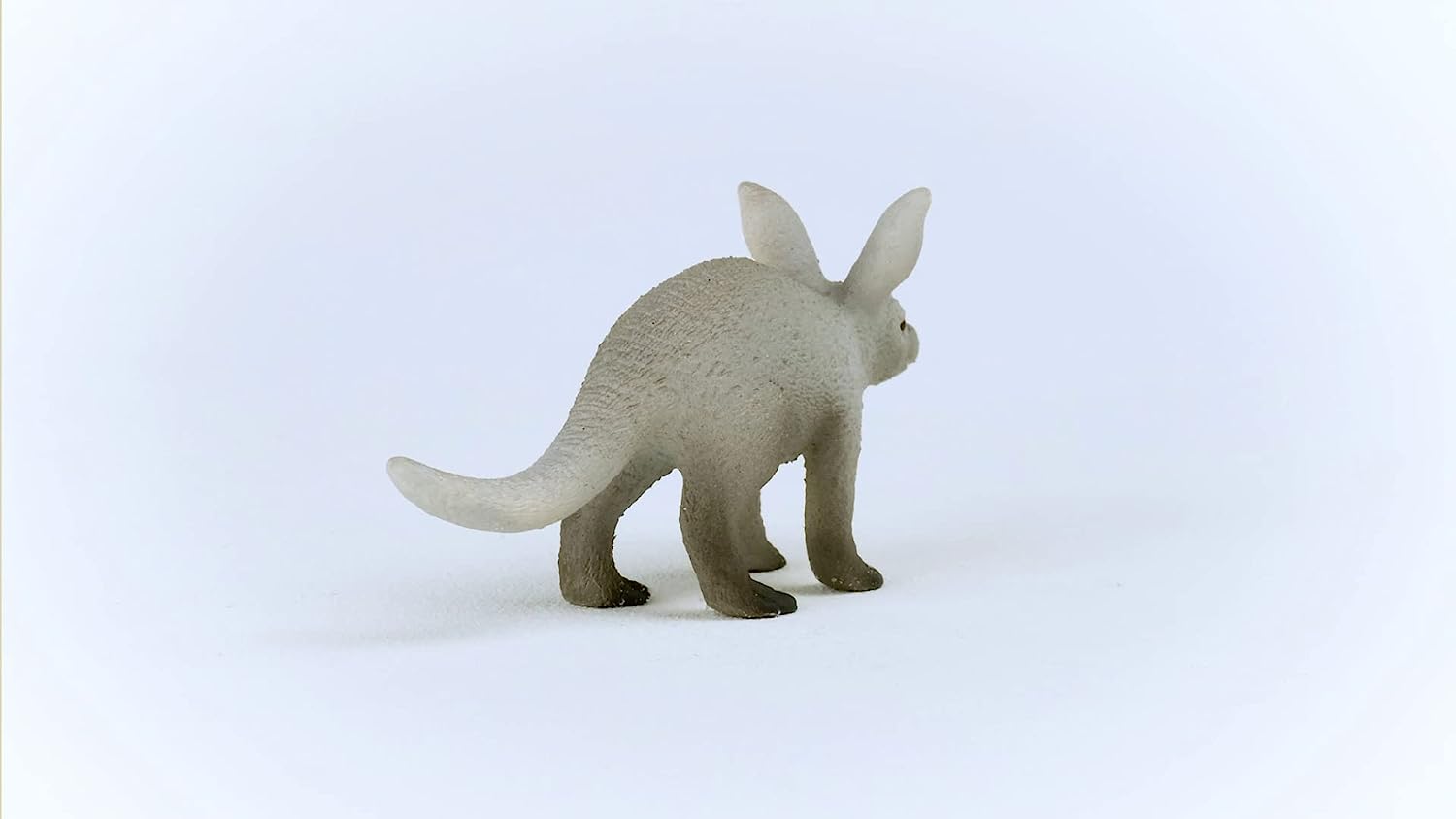 Schleich Wild Life New 2023, Wild Animal Safari Toys for Kids and Toddlers, Aardvark Toy Figurine, Ages 3+
