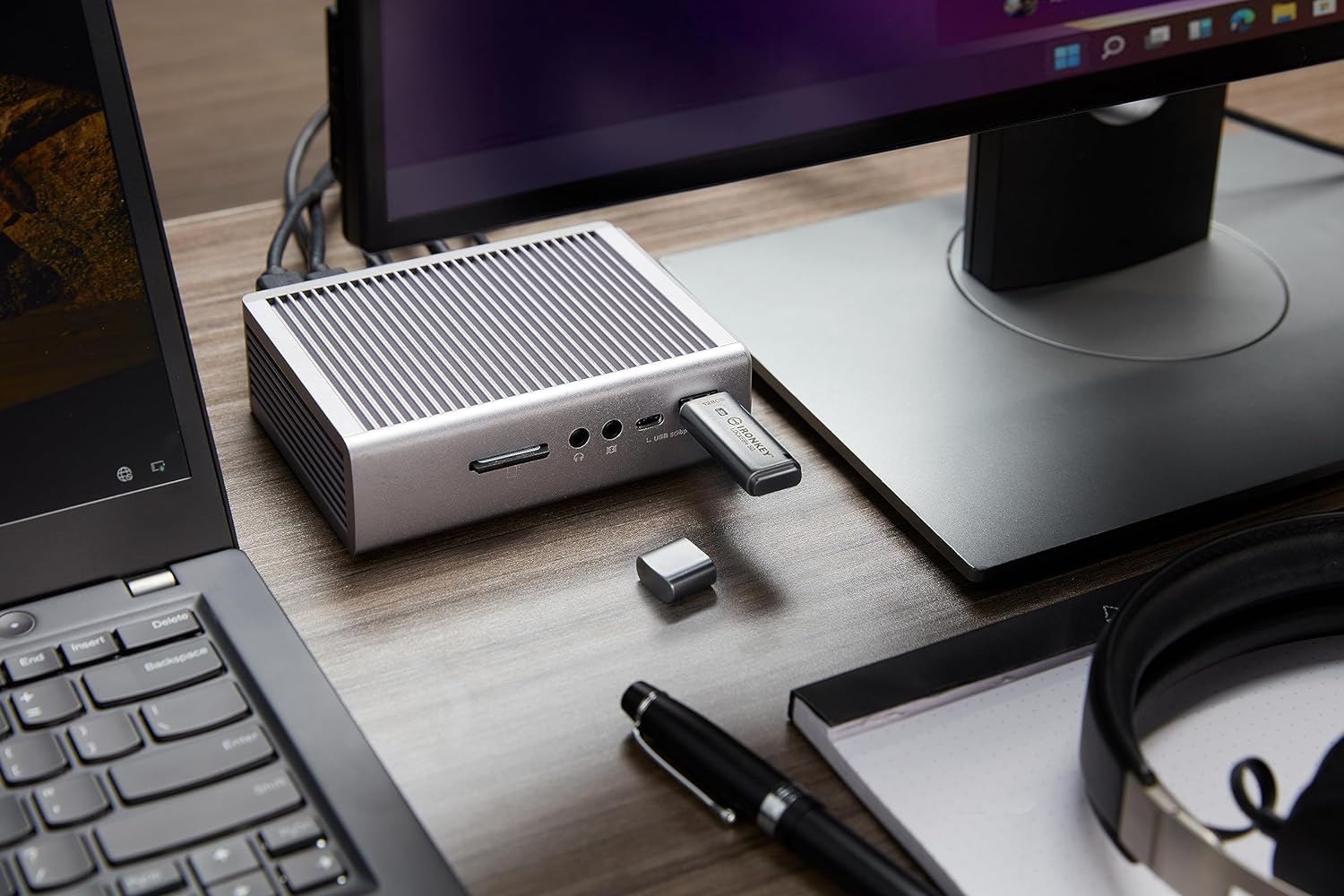Kingston IronKey Locker+ 50 USB Flash Drive XTS-AES Encrypted for Data Protection with Automatic USBtoCloud Back Up-IKLP50/