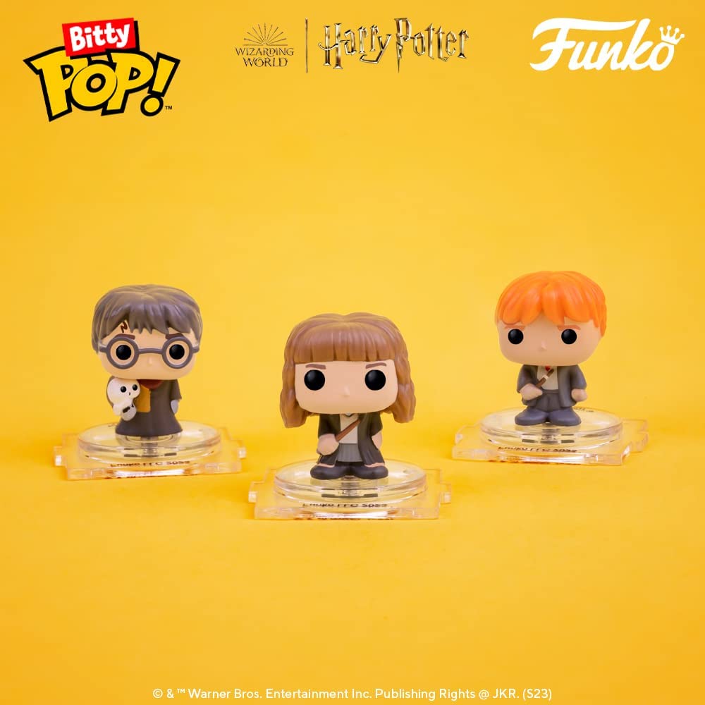 Funko Bitty POP! Harry Potter - Harry Potter™, Draco Malfoy™, Dobby™ and A Surprise Mystery Mini Figure - 0.9 Inch (2.2 Cm) Collectable - Stackable Display Shelf Included - Gift Idea - Cake Topper