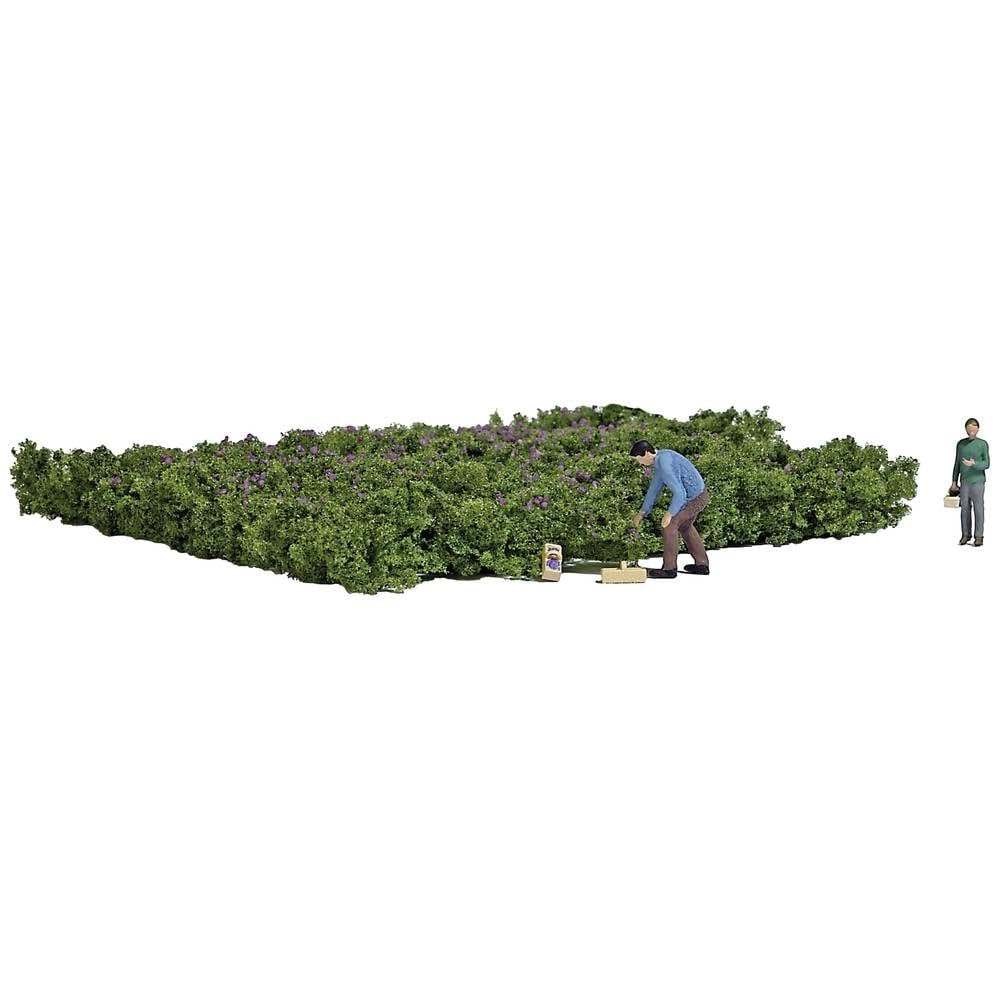 Busch H0 Wild Blueberries Picking Ready Model