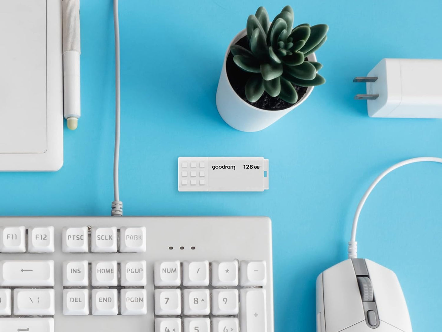 GOODRAM 128GB UME2 White USB 2.0