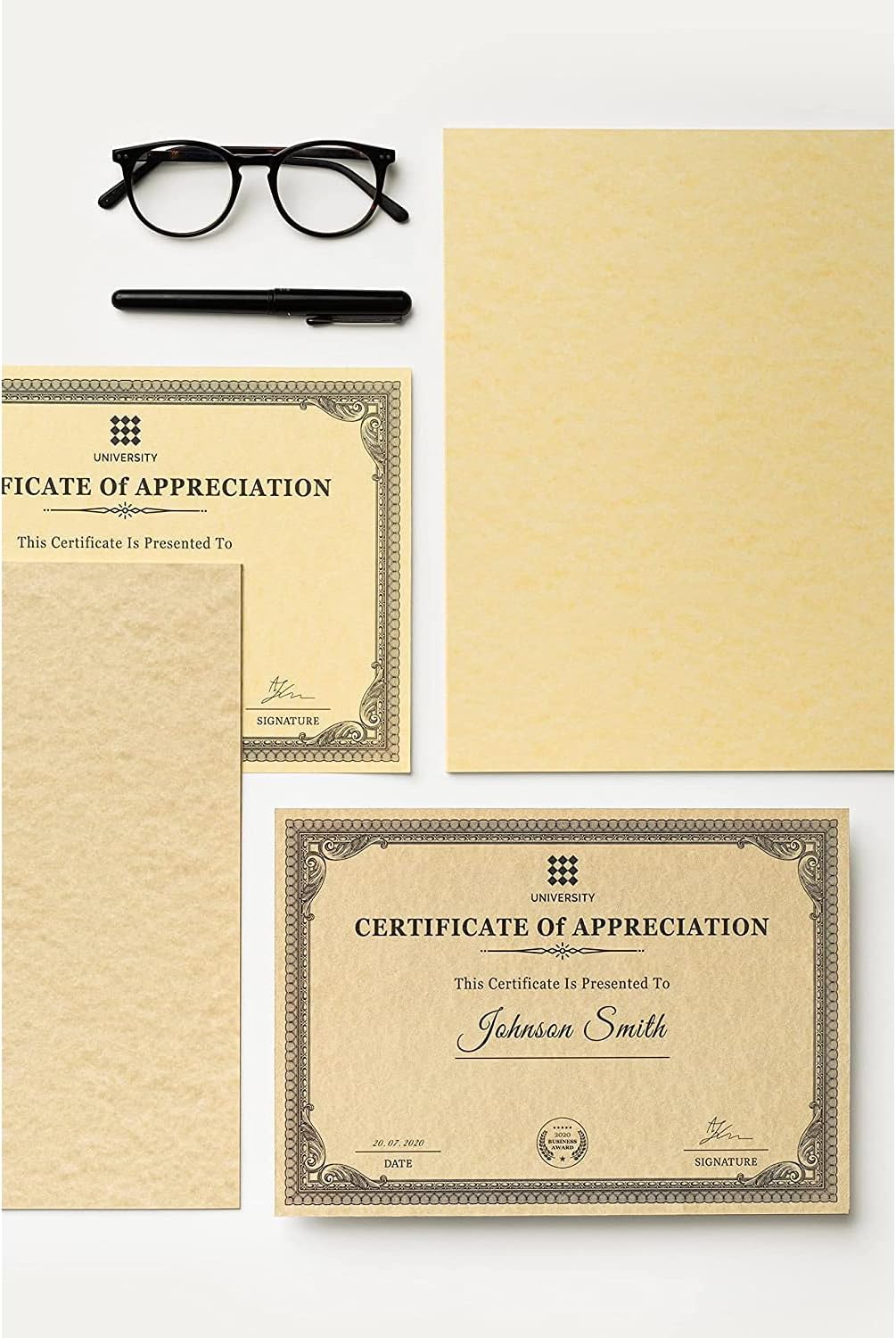 Favini A69U084 Calligraphy Pergamena Liscio, 21 x 29.7 cm, sabbia