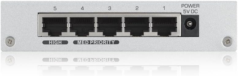 Zyxel 5-Port Desktop Gigabit Ethernet Switch - custodia metallica, Garanzia a Vita