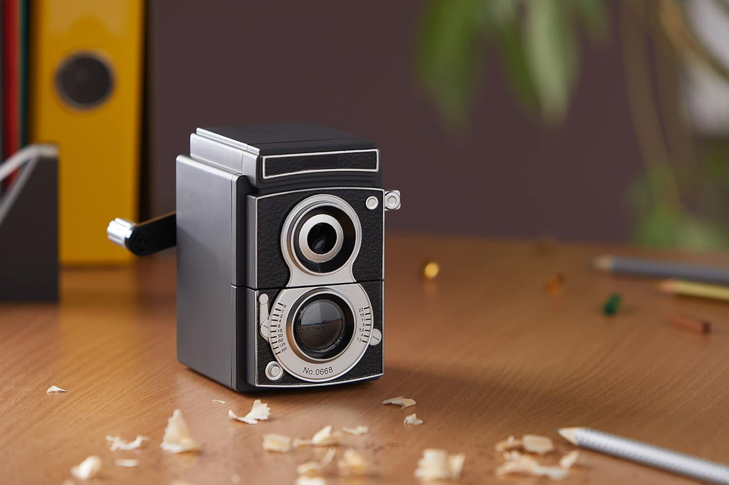 Kikkerland Camera Pencil Sharpener, Black (SC12