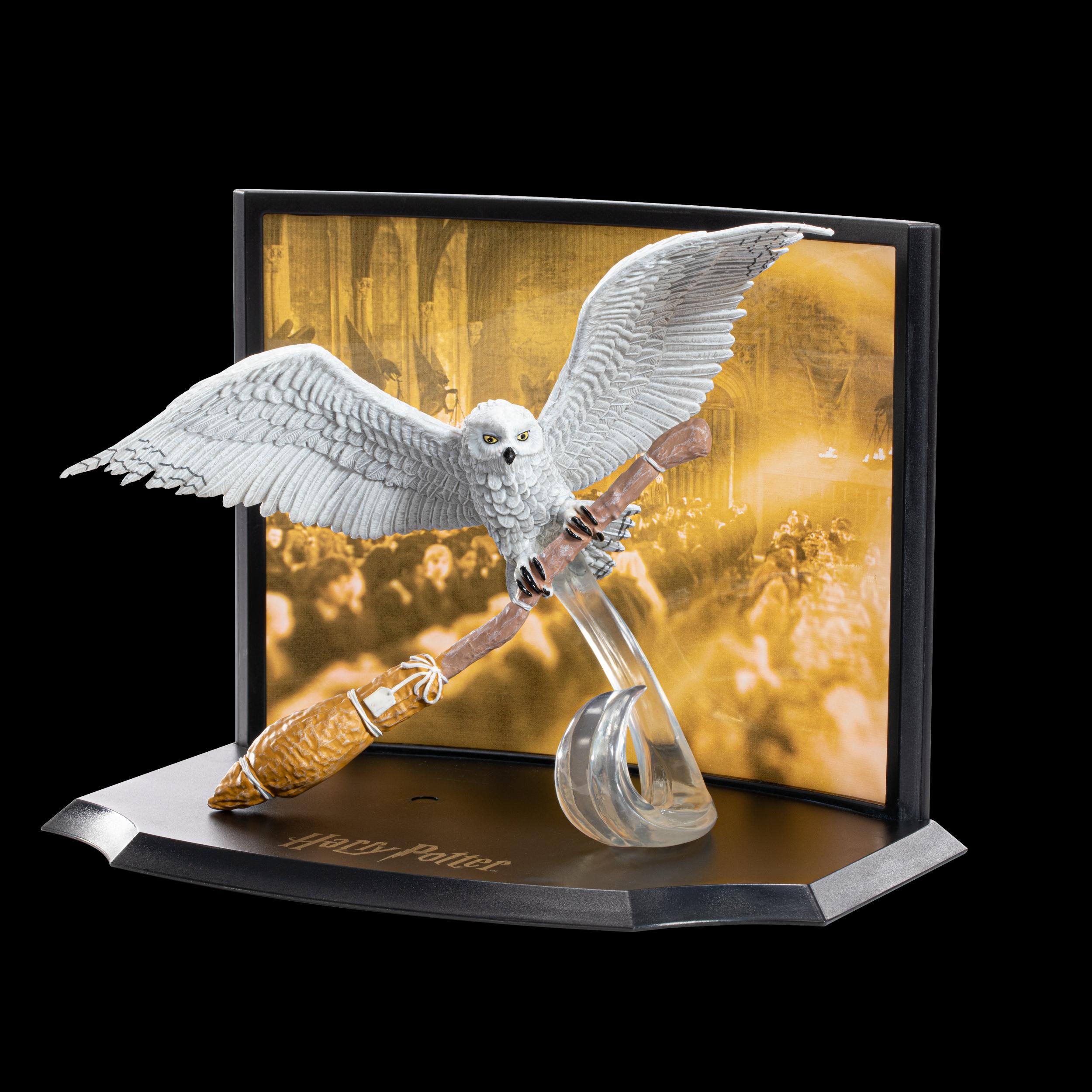 The Noble Collection Toyllectible Treasure Hedwigs special delivery