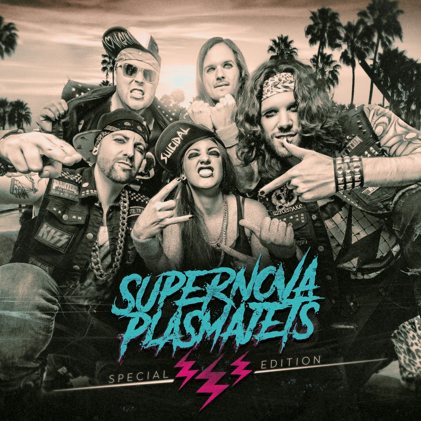 Supernova Plasmajets