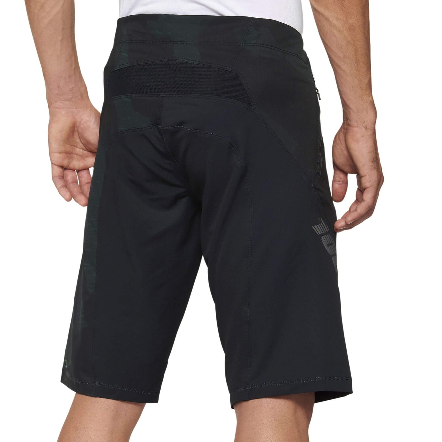 100% Airmatic LE MTB Shorts Black Camo