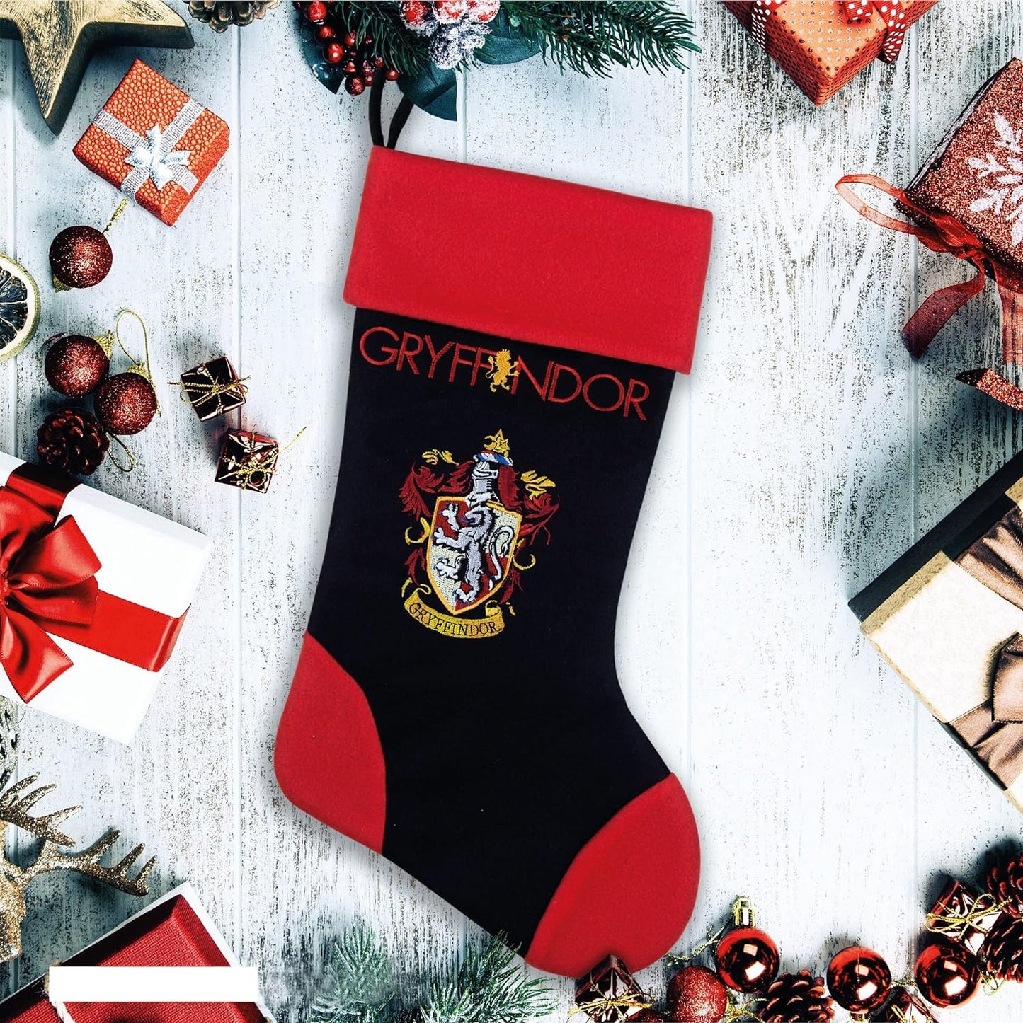 Cinereplicas - Harry Potter - Christmas Stocking - Officially Licensed - Decoration - 18inches