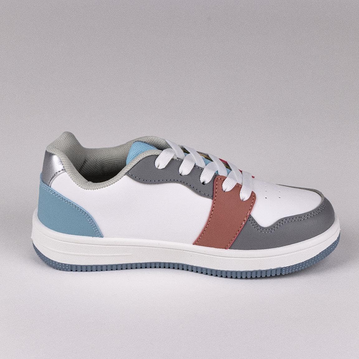 Sports Shoes For Kids Disney White (Size: 36)