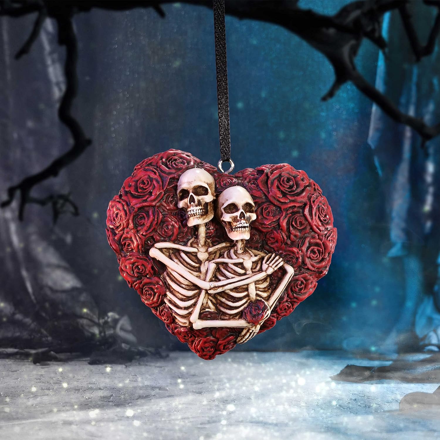 Nemesis Now Love Everlasting Hanging Ornament 7.8cm, Resin, Love Everlasting Hanging Ornament, Cast in the Finest Resin, Hand-Painted