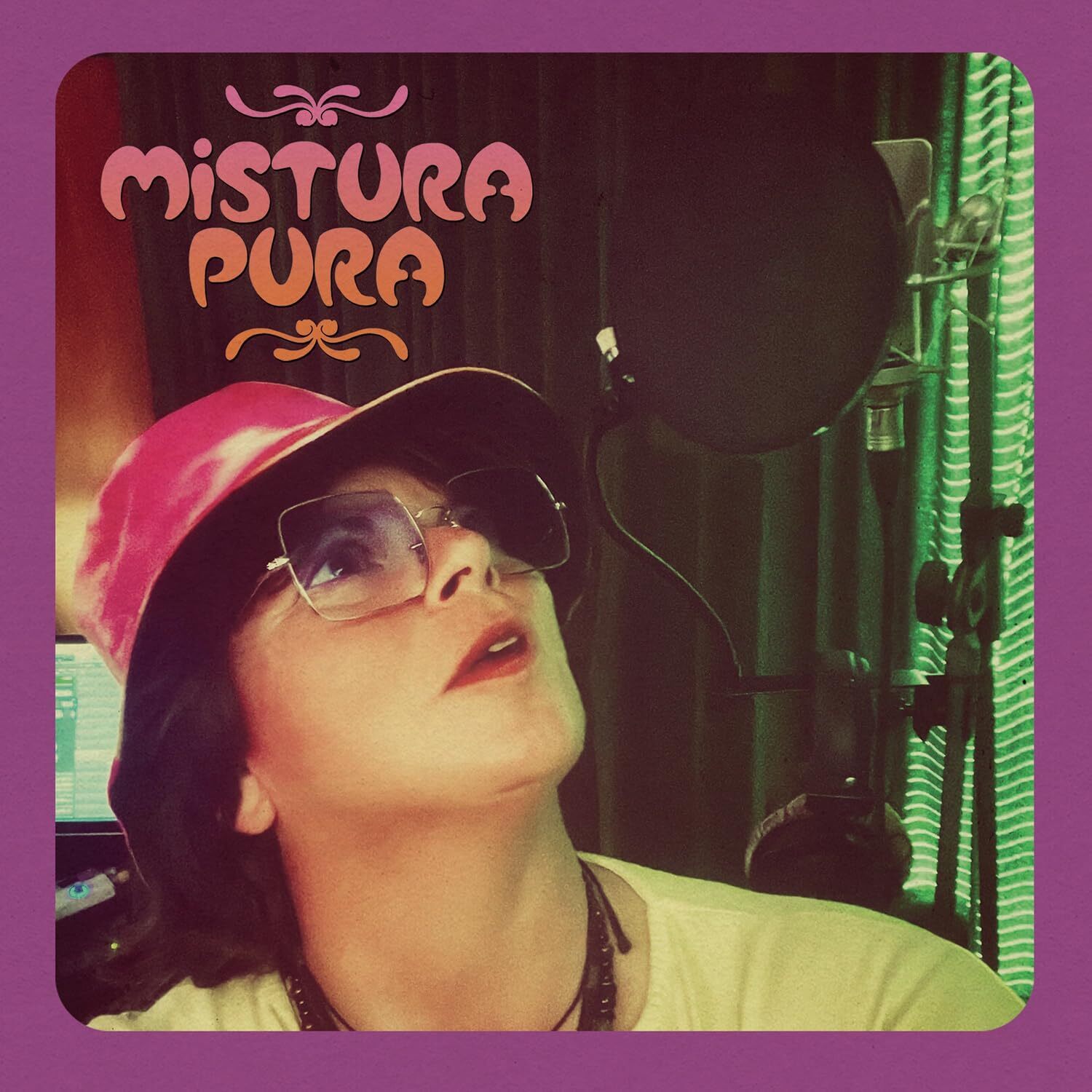 Mah' Wah Funk/Love Is Full of Colours
