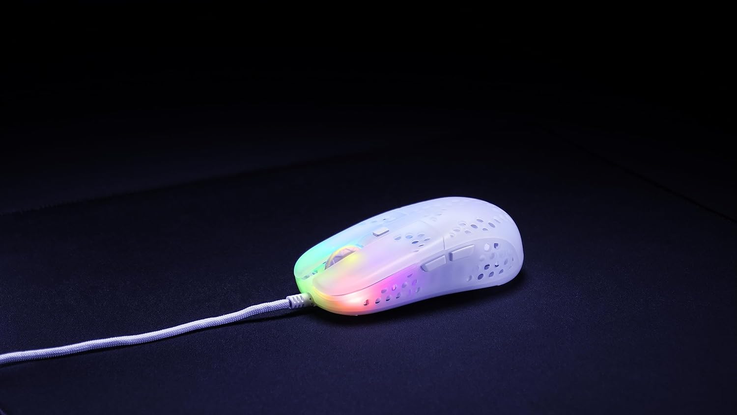 Xtrfy MZ1, ultraleichte kabelgebundene Gaming-Maus, hochmoderner Pixart 3389 Sensor, einzigartige Form für optimales Zielen, einstellbare RGB-Beleuchtung, White Rail Edition White Rail Edition kabelgebunden