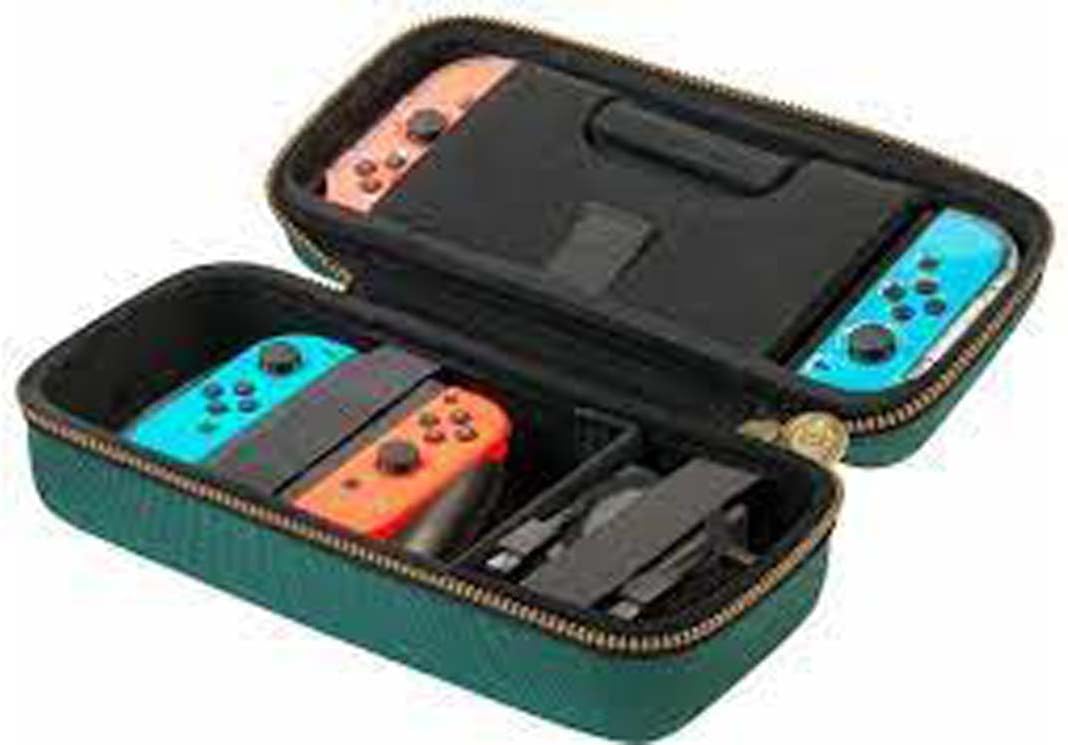 THE LEGEND OF ZELDA OLED NINTENDO SWITCH TRAVEL CASE - GREEN (SWITCH