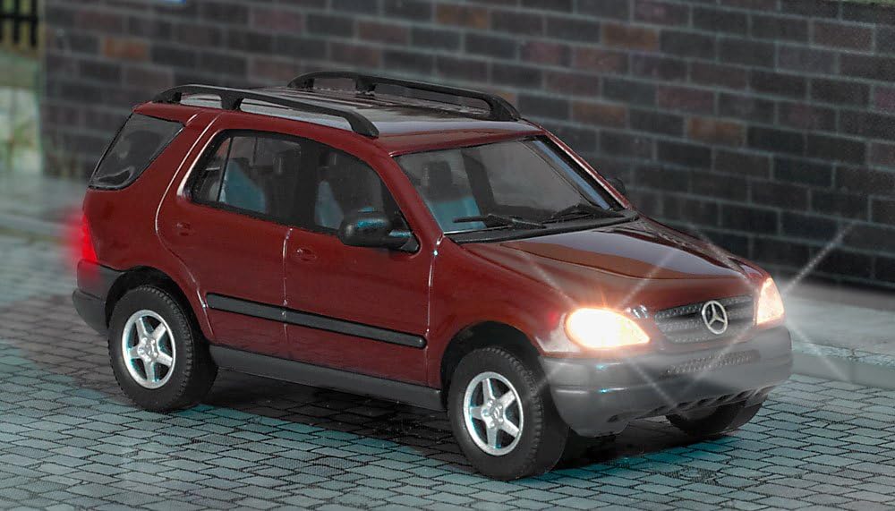 Mercedes M Class With Lights