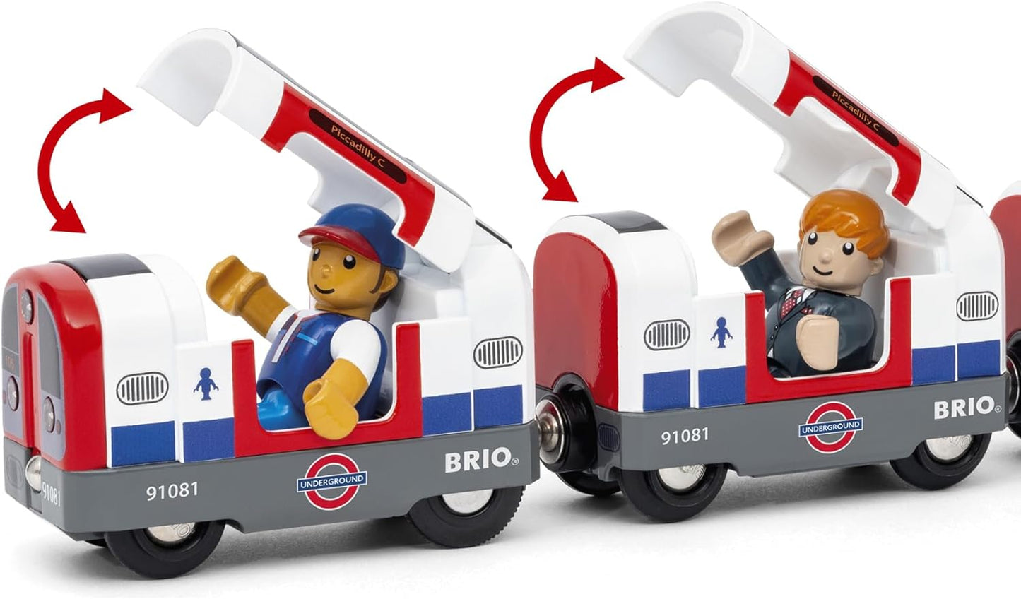 BRIO World - 36085 Trains of The World Londoner U-Bahn mit Licht und Sound | Spielzeugzug mit Licht & Sound für Kinder AB 3 Jahren