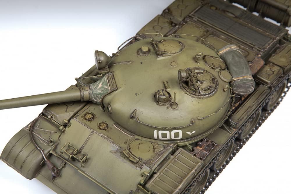 Zvezda 3622 T-62 Soviet Main Battle Tank 1:35 Model Kit