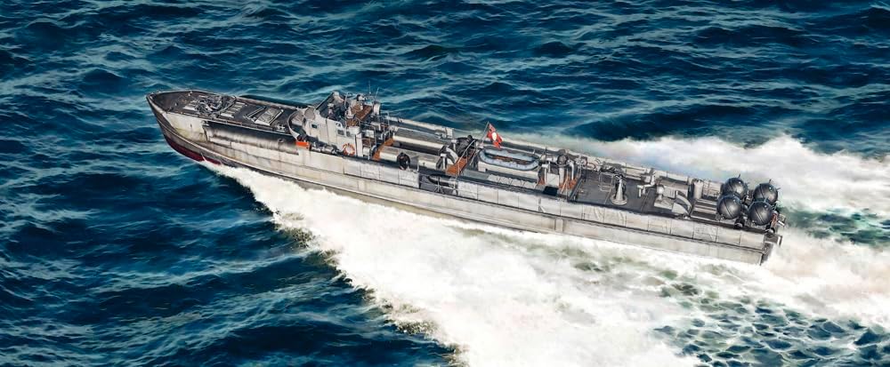 Italeri 5625 Schnellboot S-26/S-38 1:35 Model Kit