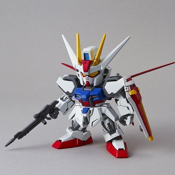 Bandai Hobby - Maquette Gundam - 002 Aile Strike Gundam Gunpla SD EX-STD 8 cm - 4573102656162