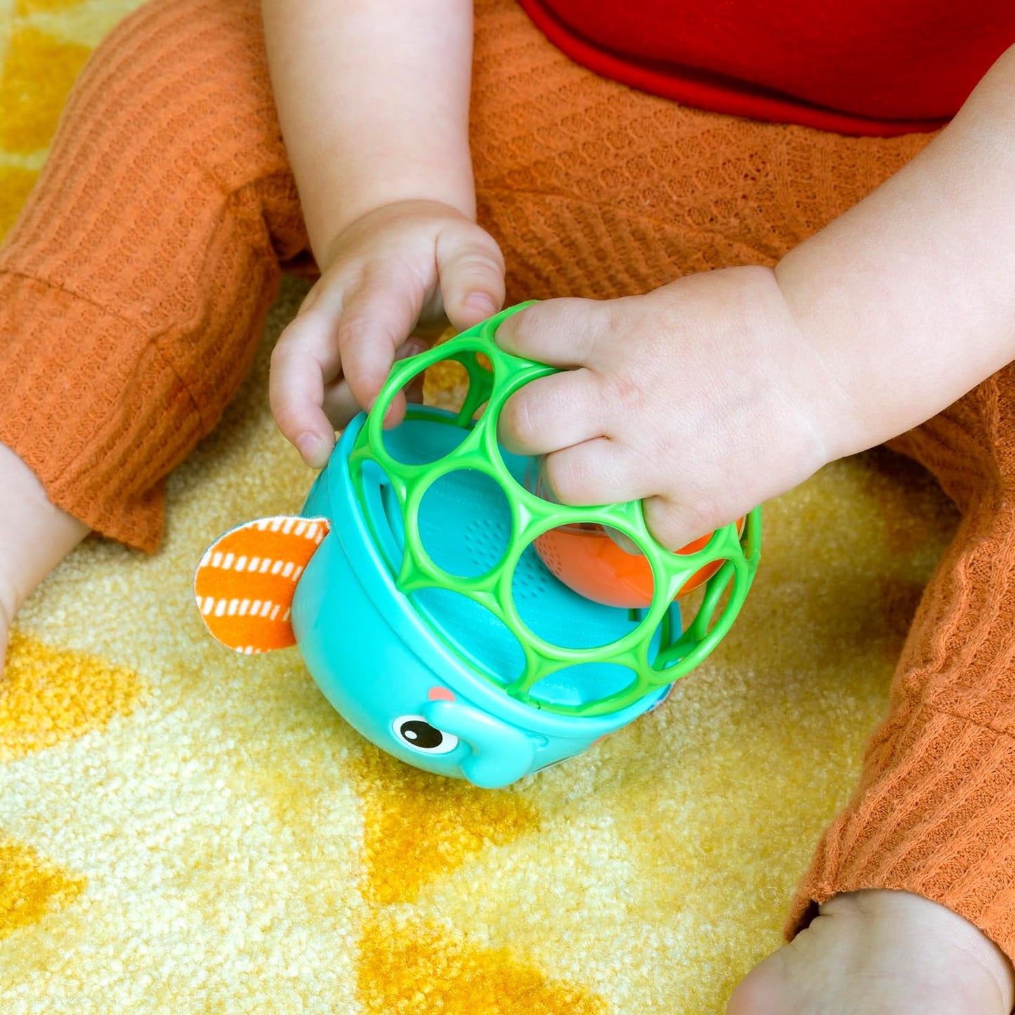 Bright Starts, Juguete de Elefante Musical y Luminoso fcil de agarrar Giggle & Glow, con tecnologa Oball, a Partir de recin Nacidos, Unisex
