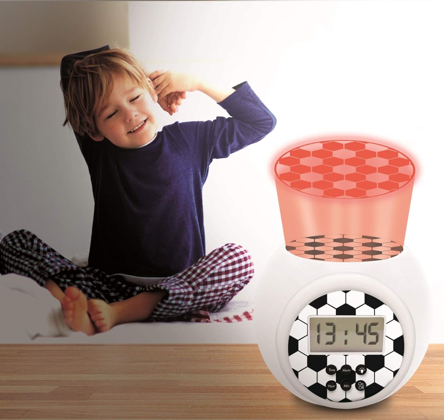 Projector Alarm Clock Football with snooze function and alarm function, Night light with timer , LCD screen, battery operated, white / black, RL977FO