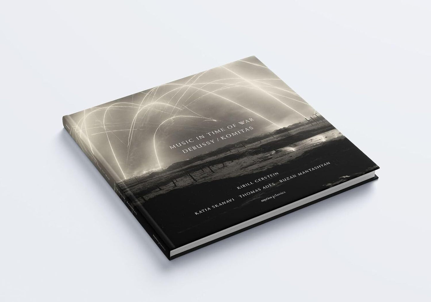 Debussy/Komitas: Music in Time of War
