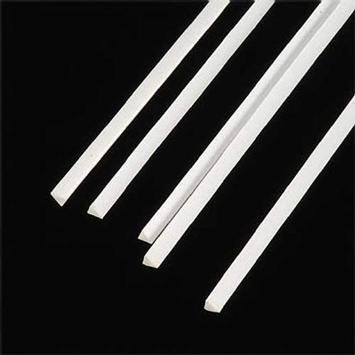 90845 Triangle Rod .250cm x 25cm (5