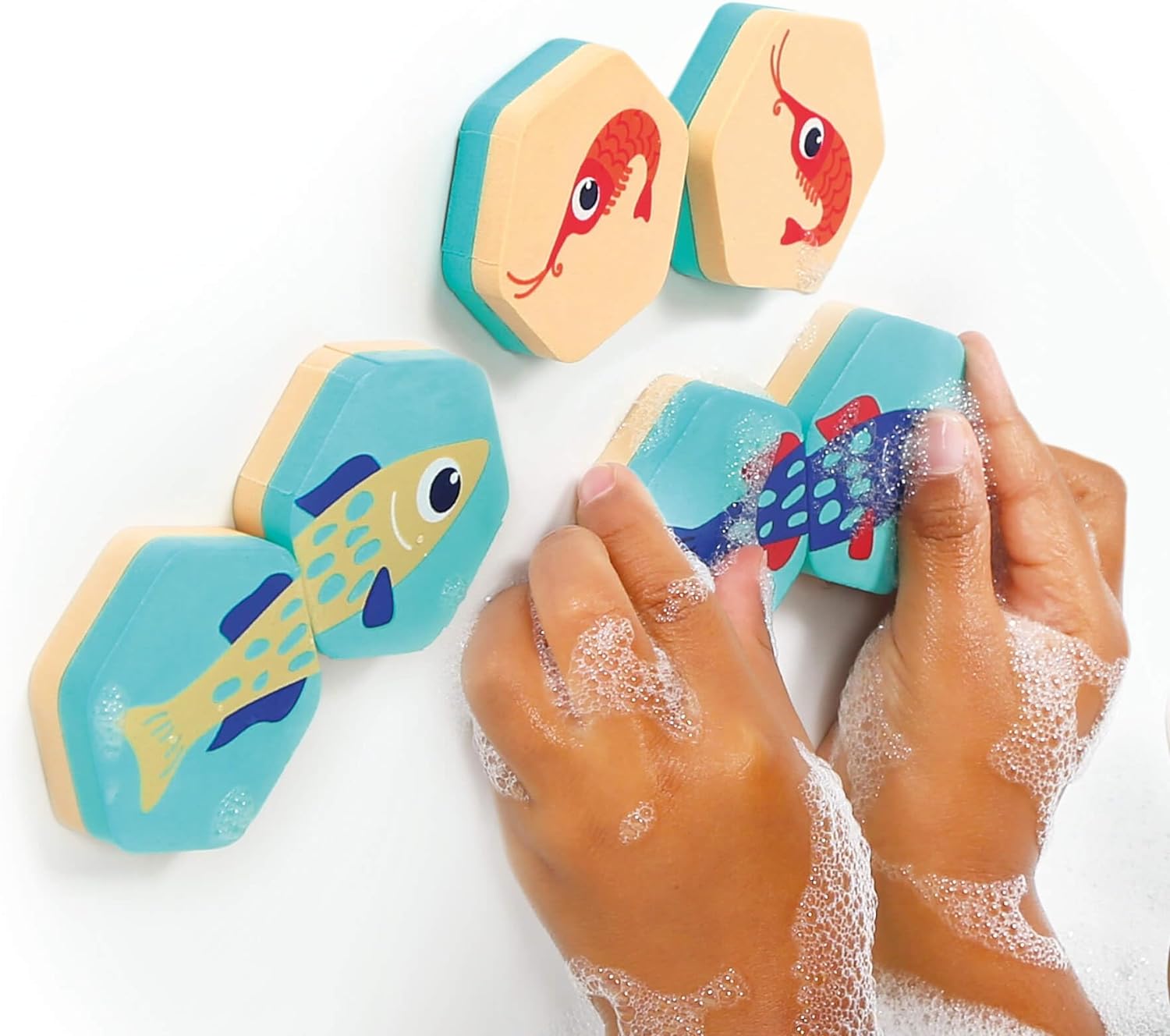 Ludi - Badgeheugen - 2-in-1 - Montageset voor paren van dieren en puzzels - Vanaf 18 maanden - 24 stuks van waterdicht schuim - Inclusief opbergpot - Zeethema
