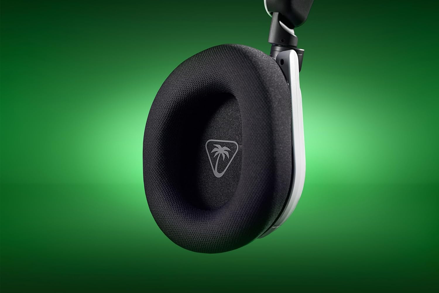Turtle Beach Stealth 600 Console White Xbox Wireless Gaming Headset w/ 80hr Battery, 50mm Speakers & Bluetooth for Xbox Series X|S, Xbox One, Nintendo Switch, PC and Mobile