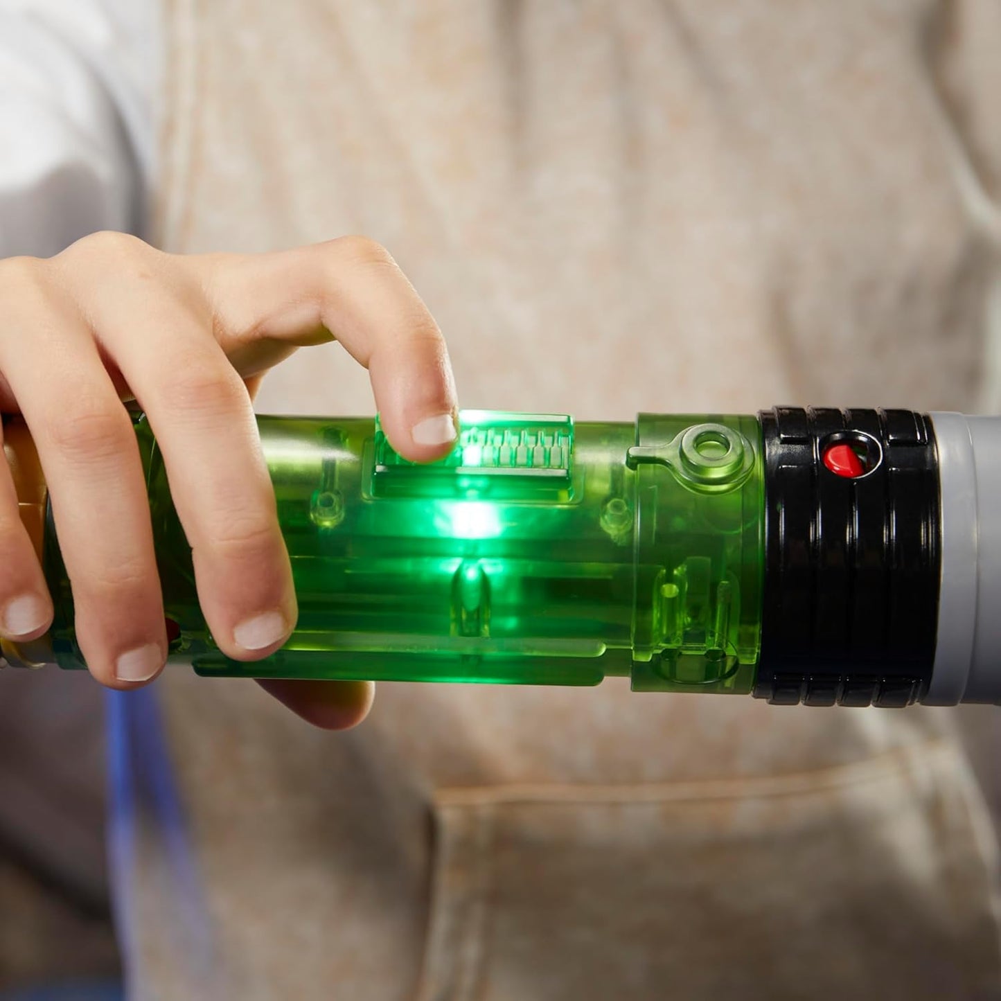 Star Wars Hasbro Sabine Wren Electronic Lightsaber Forge Kyber Core - Roleplay Toy with Green Blade, Tip, Cylinder, Core - Ages 6+