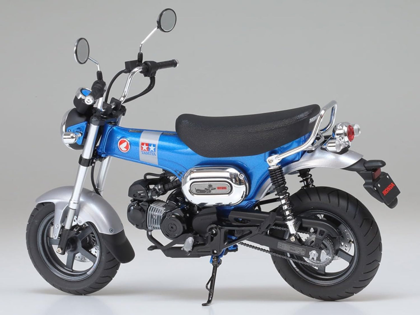 Tamiya 14142 1:12 Honda DAX 125 Edition - Faithful Replica, Plastic Kit, Crafts, Model Kit, Assembly, Motorcycle Kit