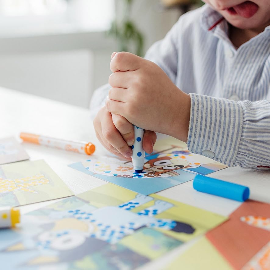 TM ESSENTIALS Bluey Stamp Set, Creative Fun with Bluey, Arts and Crafts, Colouring Set for Boys and Girls 3+, With Durable Ring Binder and Coloured Pens, Blue