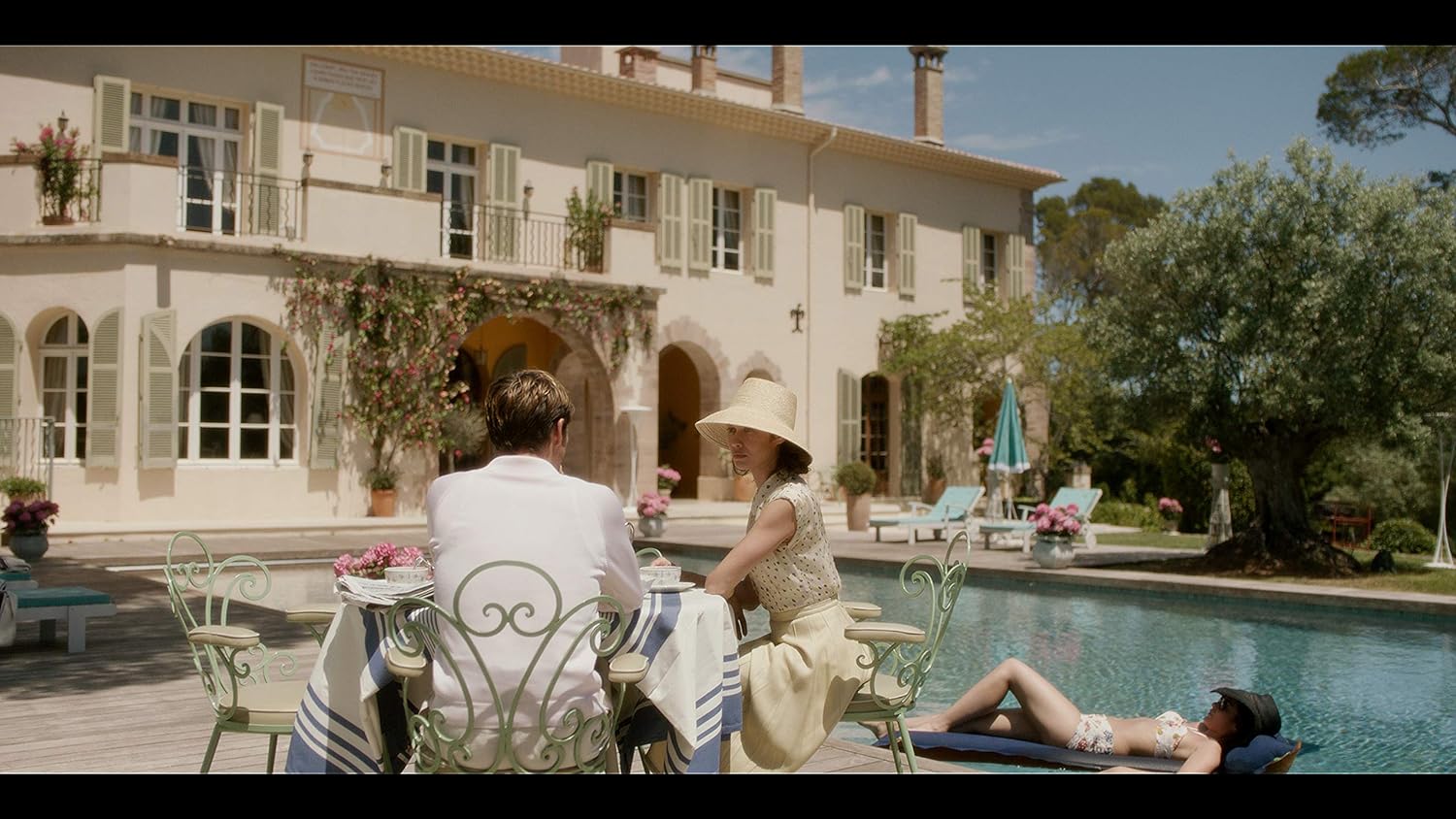 Romance, saison 1, 6 épisodes