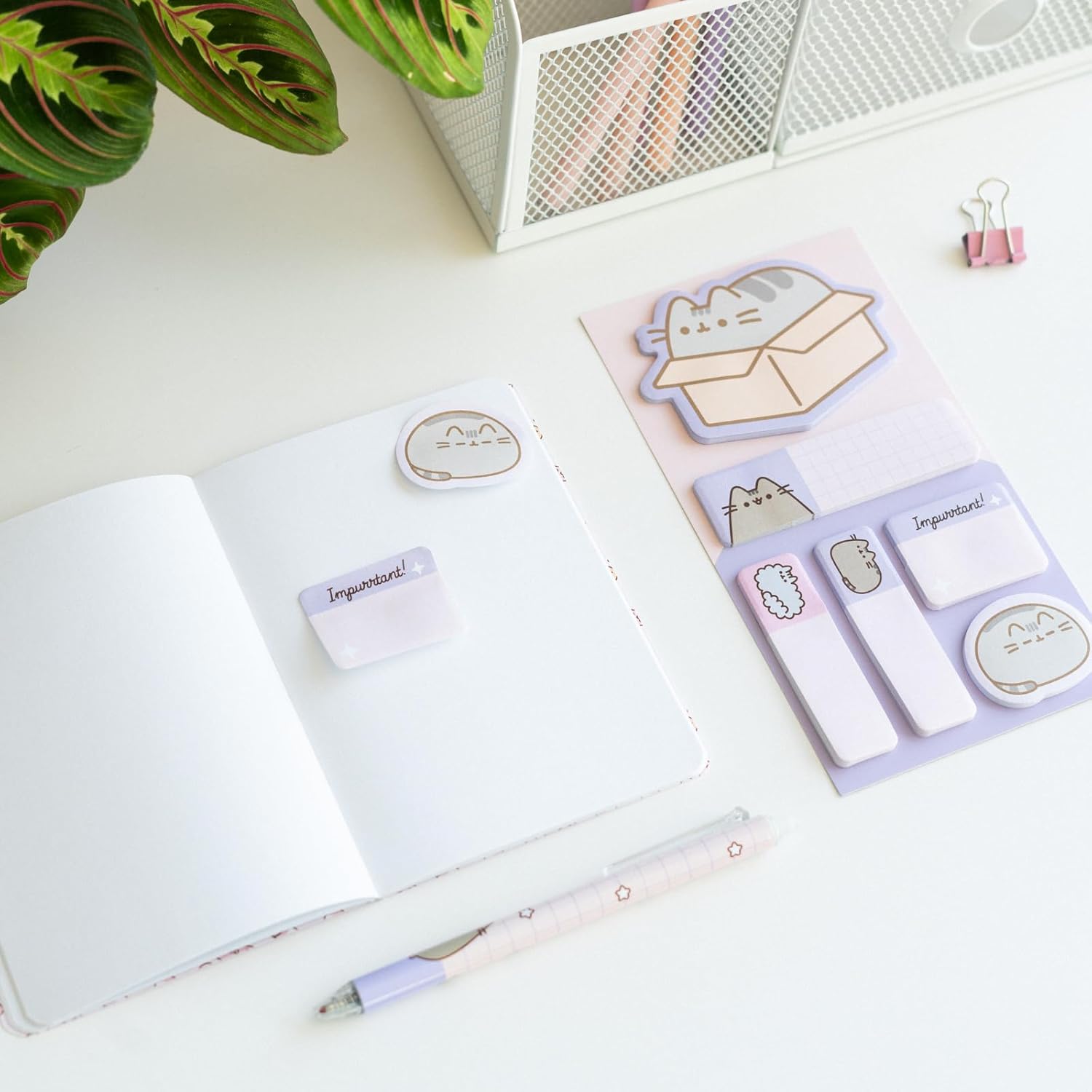 Grupo Erik Pusheen Stationery Set | Pusheen Pencil Case with A6 Notebooks, Highlighters, Sticky Notes, Paper Clips, Stickers, Pen, Pencil | Pusheen Merchandise | Pusheen Gifts
