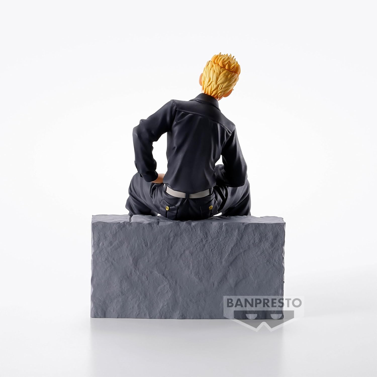 TOKYO REVENGERS - Takemichi - Figurine Break Time Collection 13cm Black