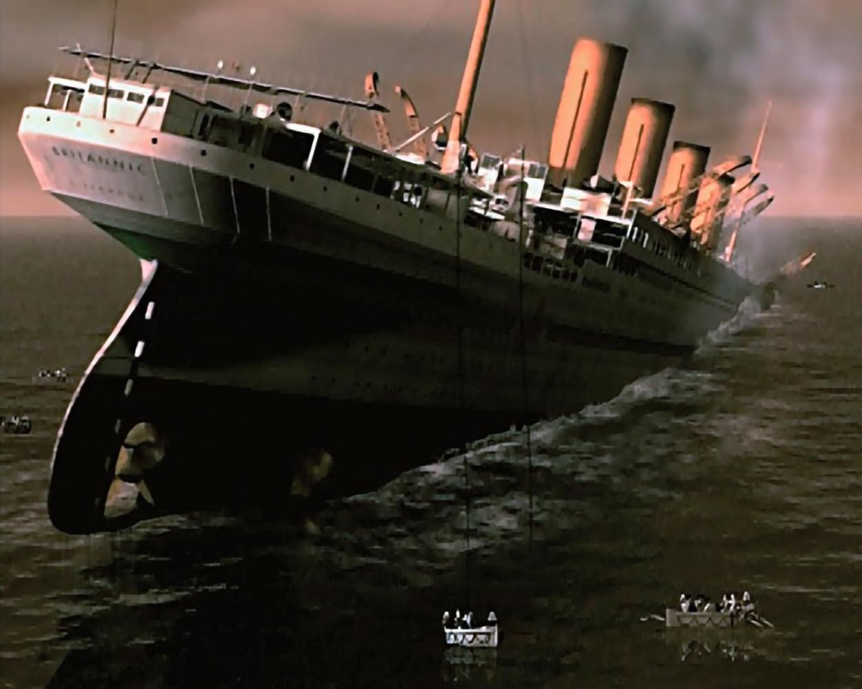 Britannic - Das Schicksal des Schwesternschiffes der Titanic / Spannender Katastrophen-Thriller nach historischen Ereignissen + Bonusfilm (Pidax Historien-Klassiker