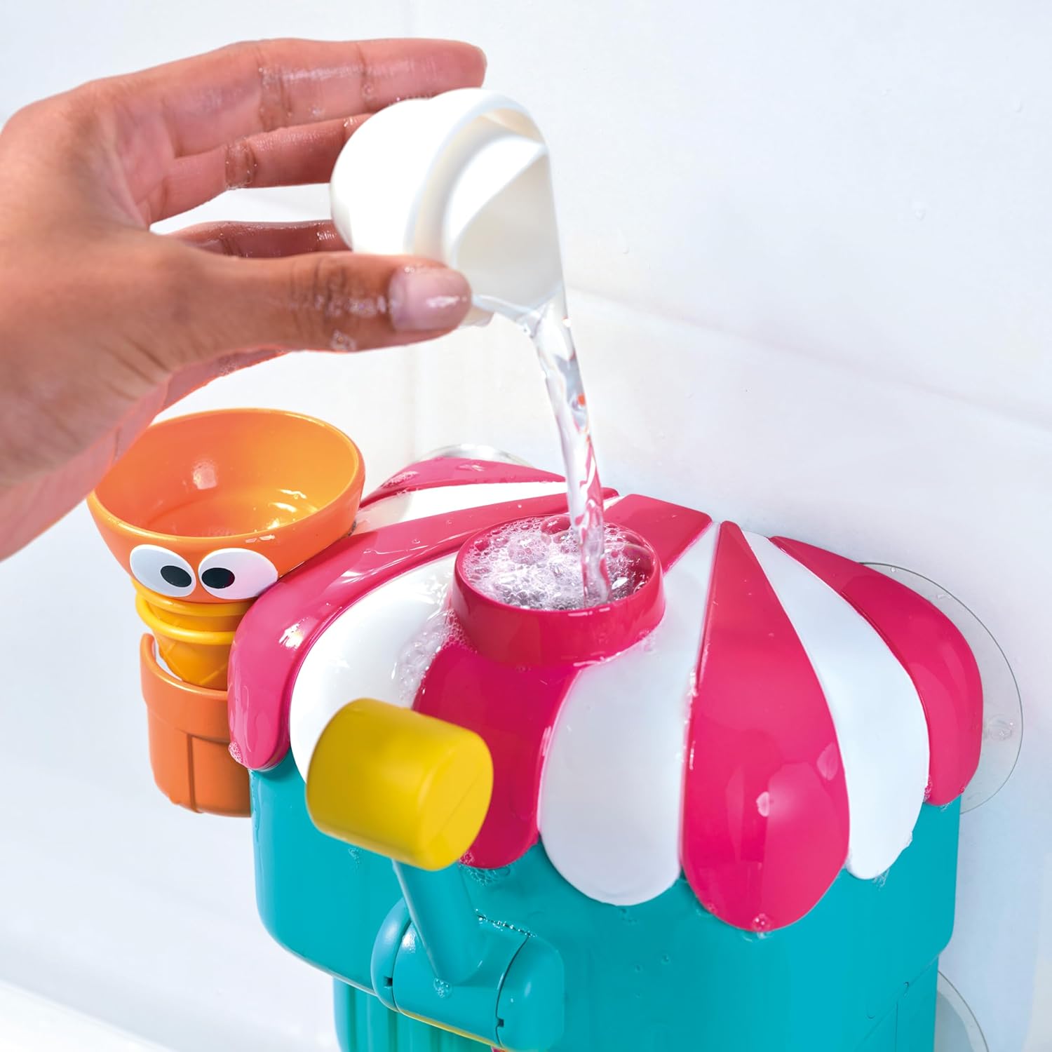 TOMY Toomies Foam Cone Factory Deluxe - Ice Cream Foam Maker Baby Bath Toys - Wall Mounted Bubble Bath Toys for Kids - Pretend Play Water Toys - Toddler and Baby Sensory Toys - Plus 18 Month Old Toys