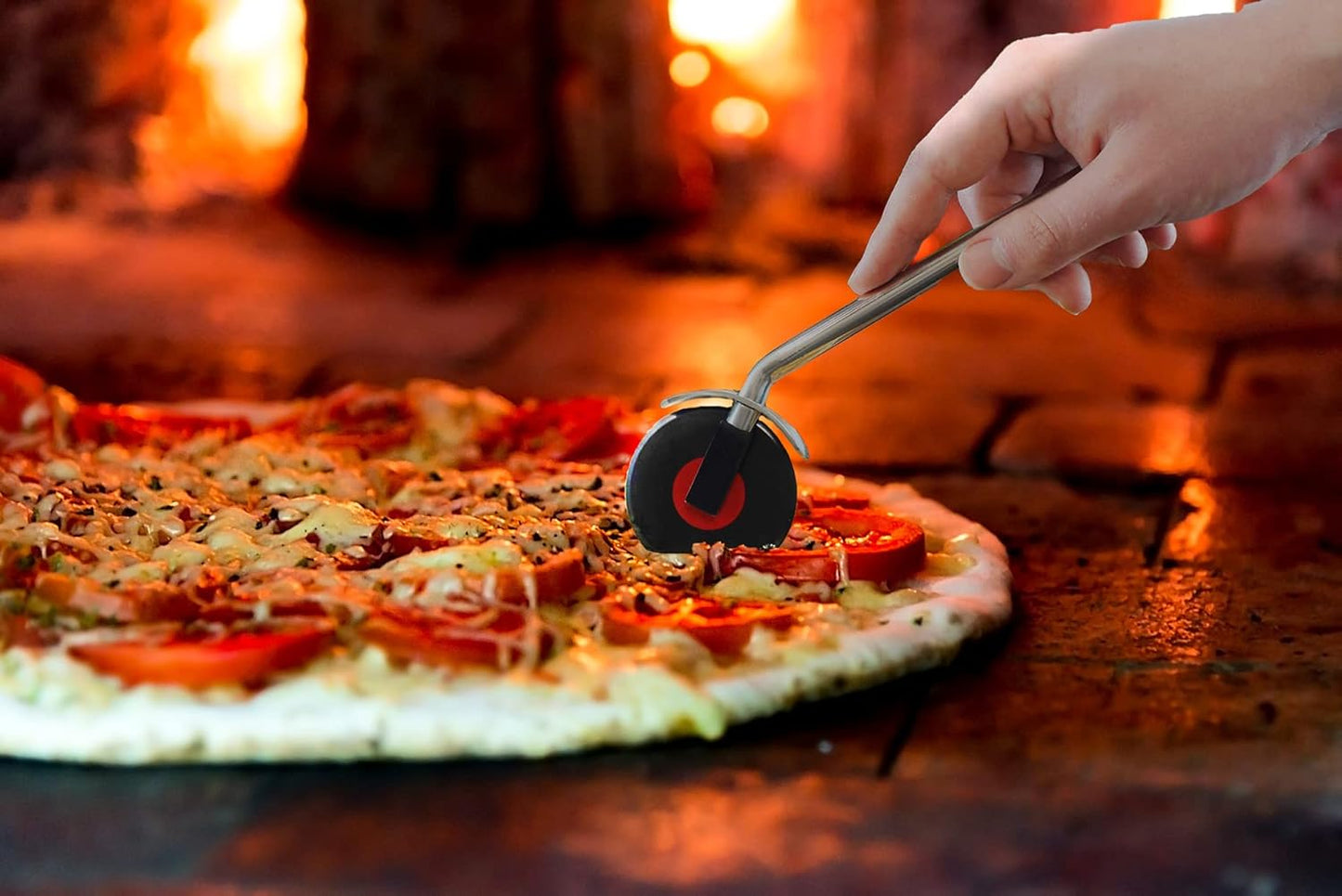 Winkee - Vinyl Pizza Cutter