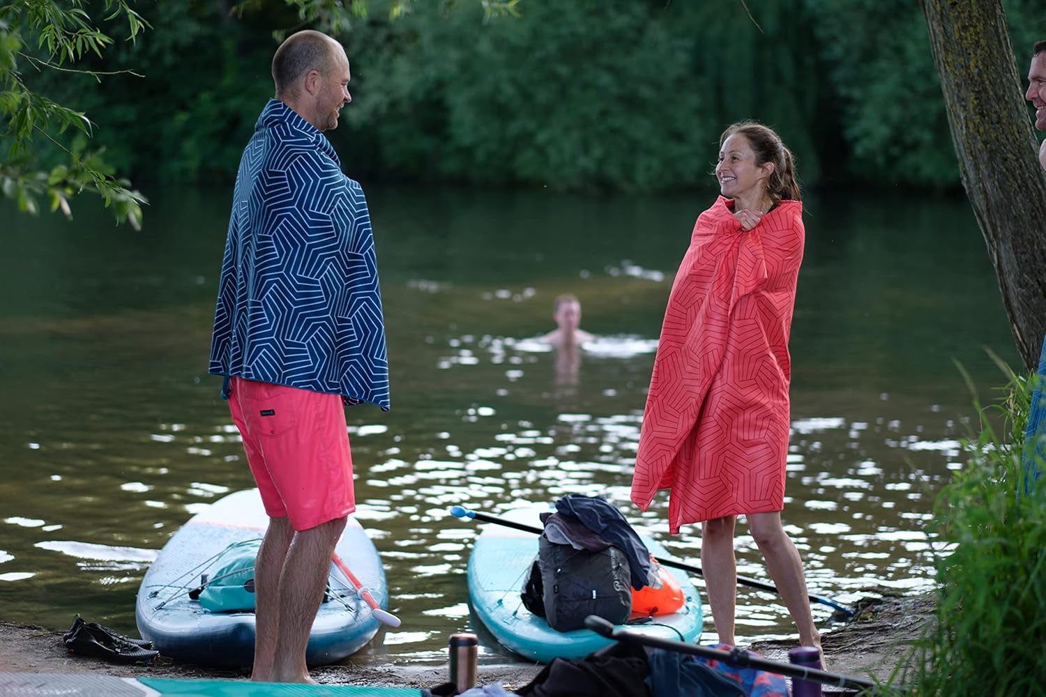 Recycled SoftFibre Trek Towel - Giant - Navy