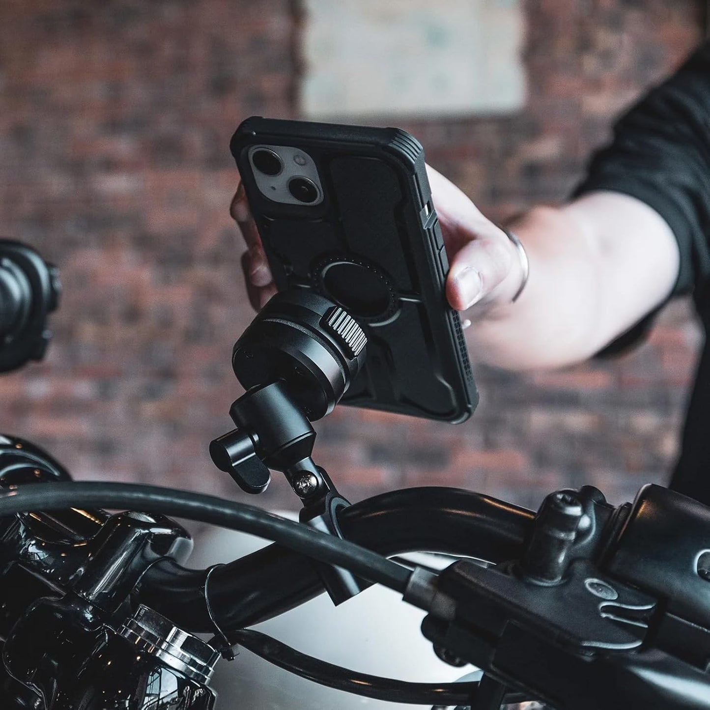 Ulanzi O-LOCK Quick Release Phone Case for iPhone13