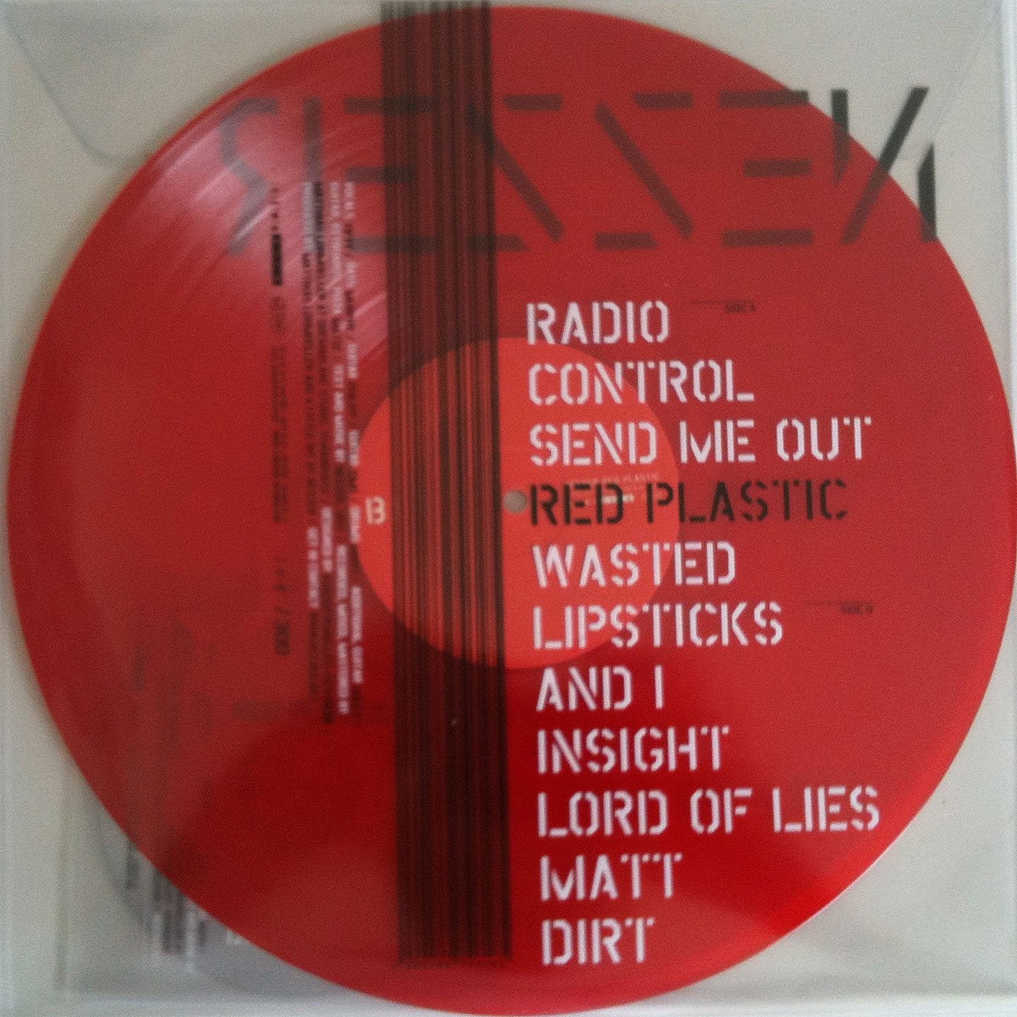 Red Plastic mit eingelegter