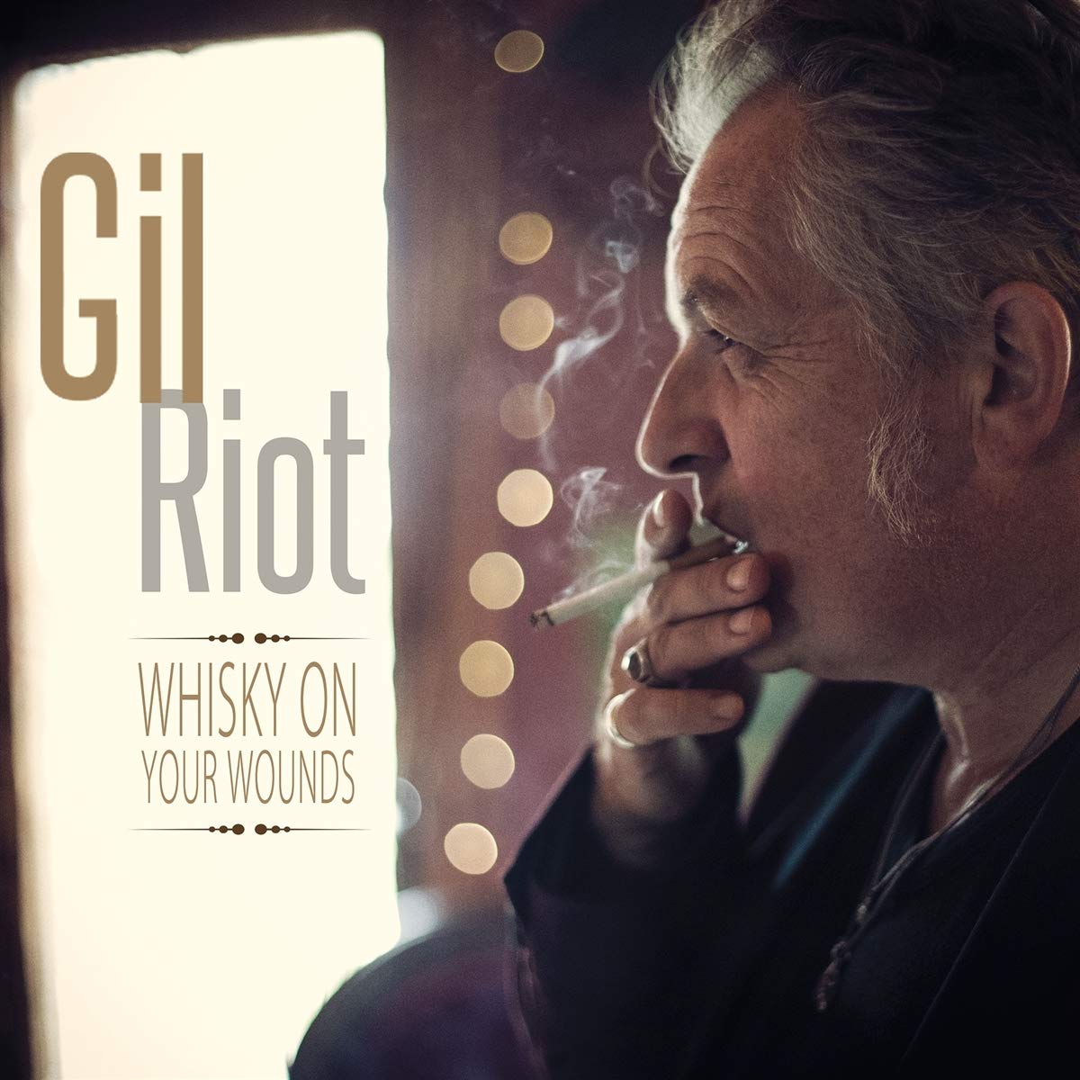 Gil Riot - Whisky On Your Minds