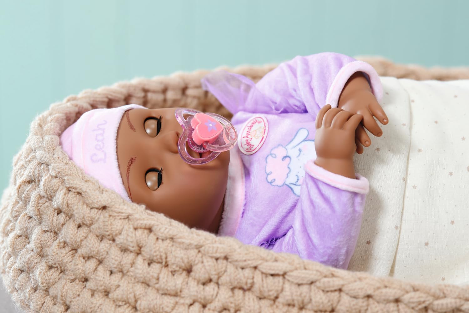 Baby Annabell Active Leah 706640-43cm Doll with Soft Cuddly Body and Realistic Features & Sounds - Includes Clothing & Accessories - Require 3 AAA Batteries (Not Included) - For Kids From 3+ Years