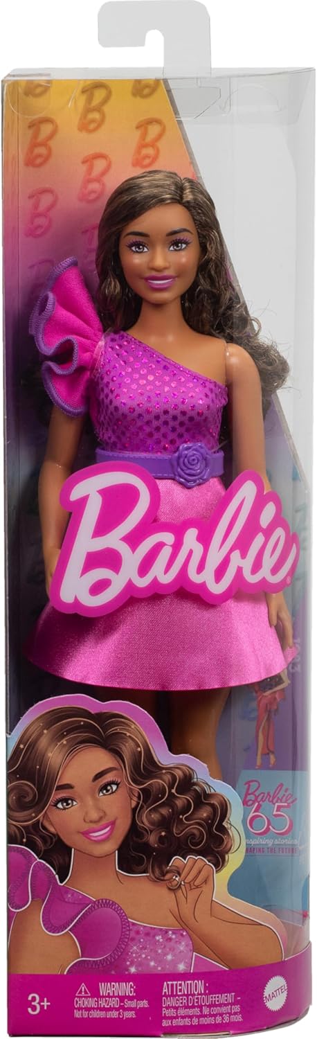 Barbie Fashionistas Pop #225, Type met Lichaamsrondingen en Bruin Haar, Roze, Glinsterende Jurk en Accessoires, 65ste Verjaardag Verzamelbare Modepop, HRH22