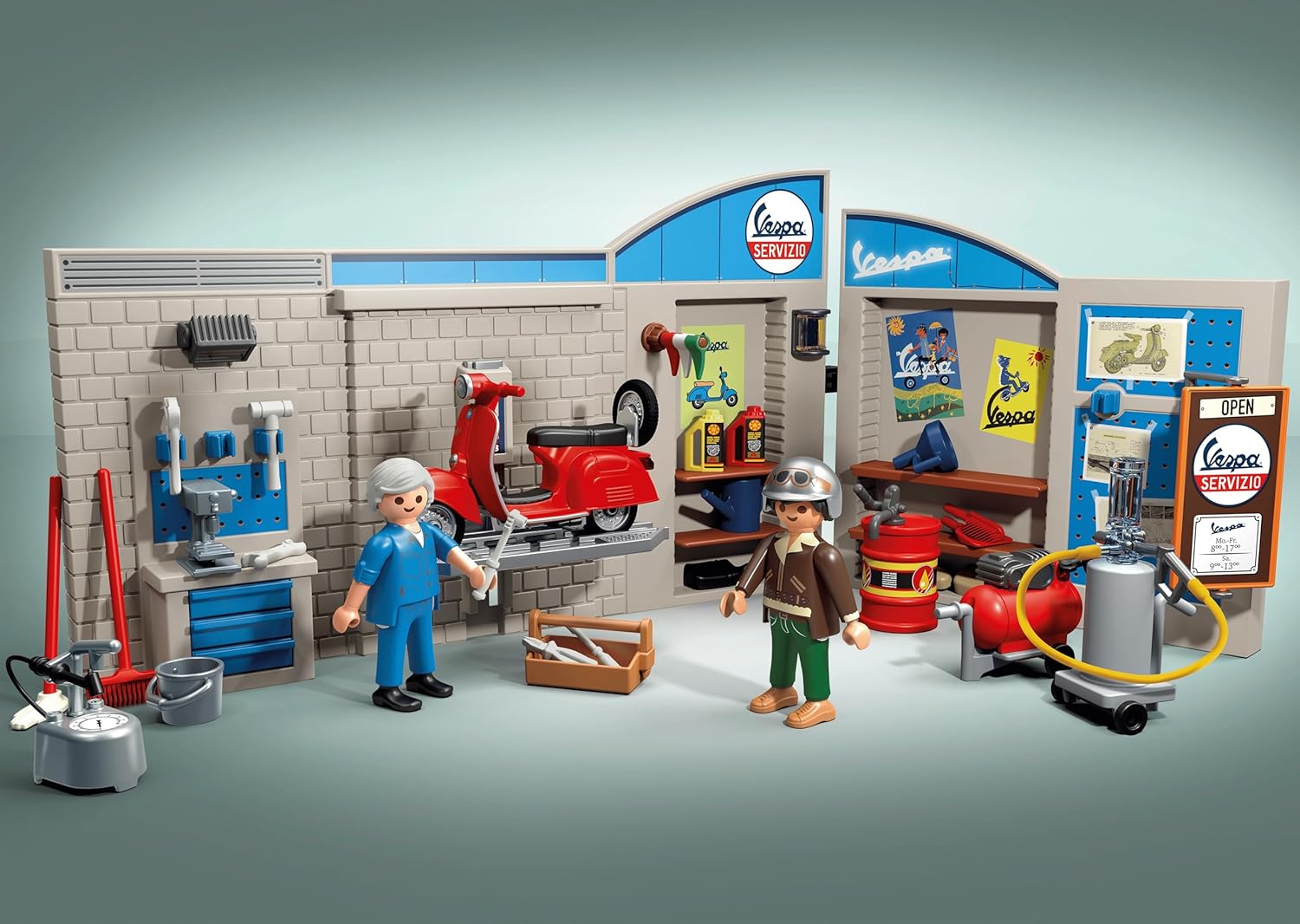 Playmobil 71620 Cars: 60s Vespa Garage, including movable lifting platform, with versatile accessories for an authentic workshop, for vehicle enthusiasts, children and adults