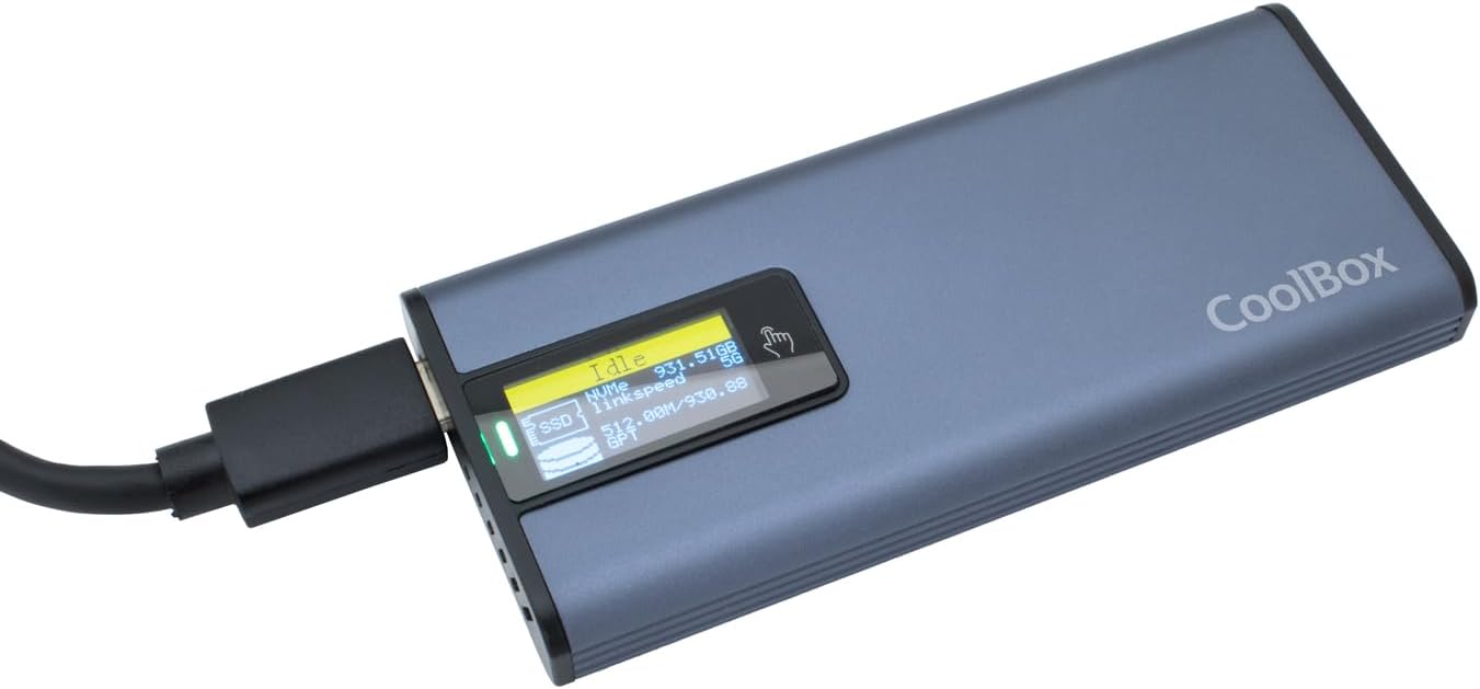 CoolBox M2 NMVe SSD enclosure and SATA 2.5 SSD with touch screen miniChase PS32, USB3.2 10Gbps. Aluminium, M.2 formats 2242, 2260 and 2280, UASP support. Simple tool-free assembly.